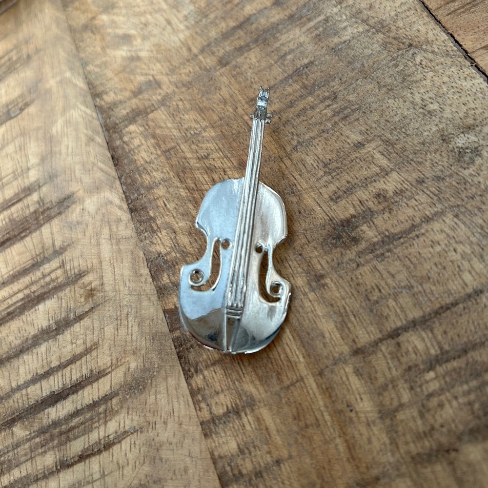 Silver Violin Brooch